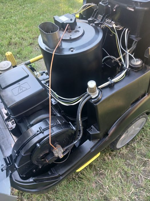 Мийка високого тиску Karcher nds професійний