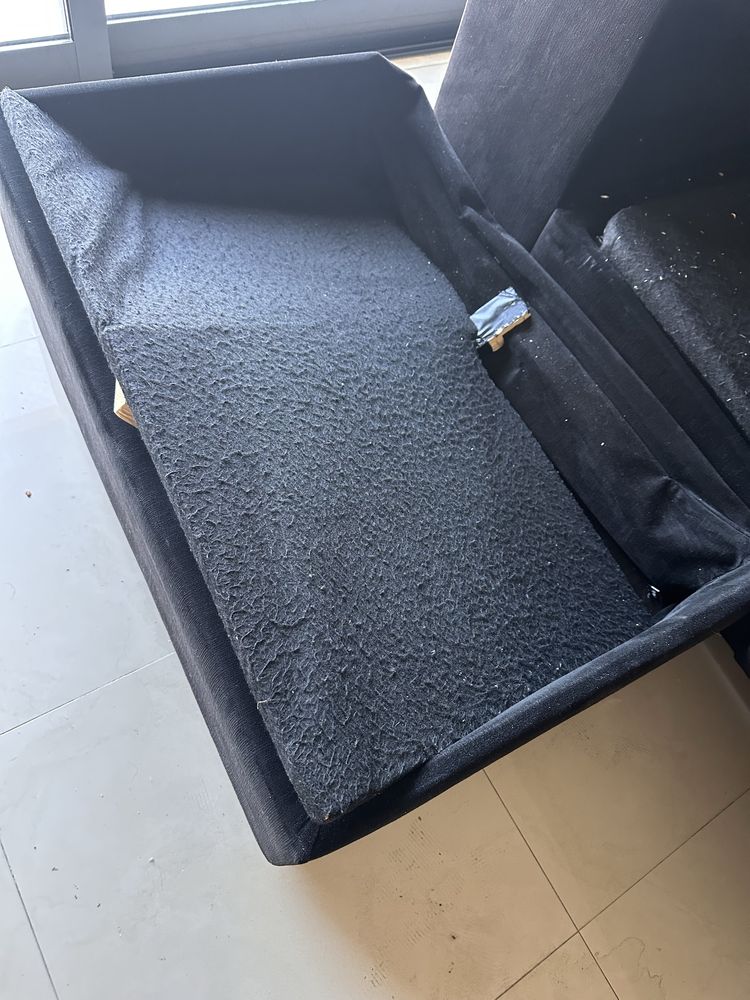 Sofá 3 lugares preto usado
