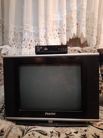 Телевизор  PATRIOT с тюнером