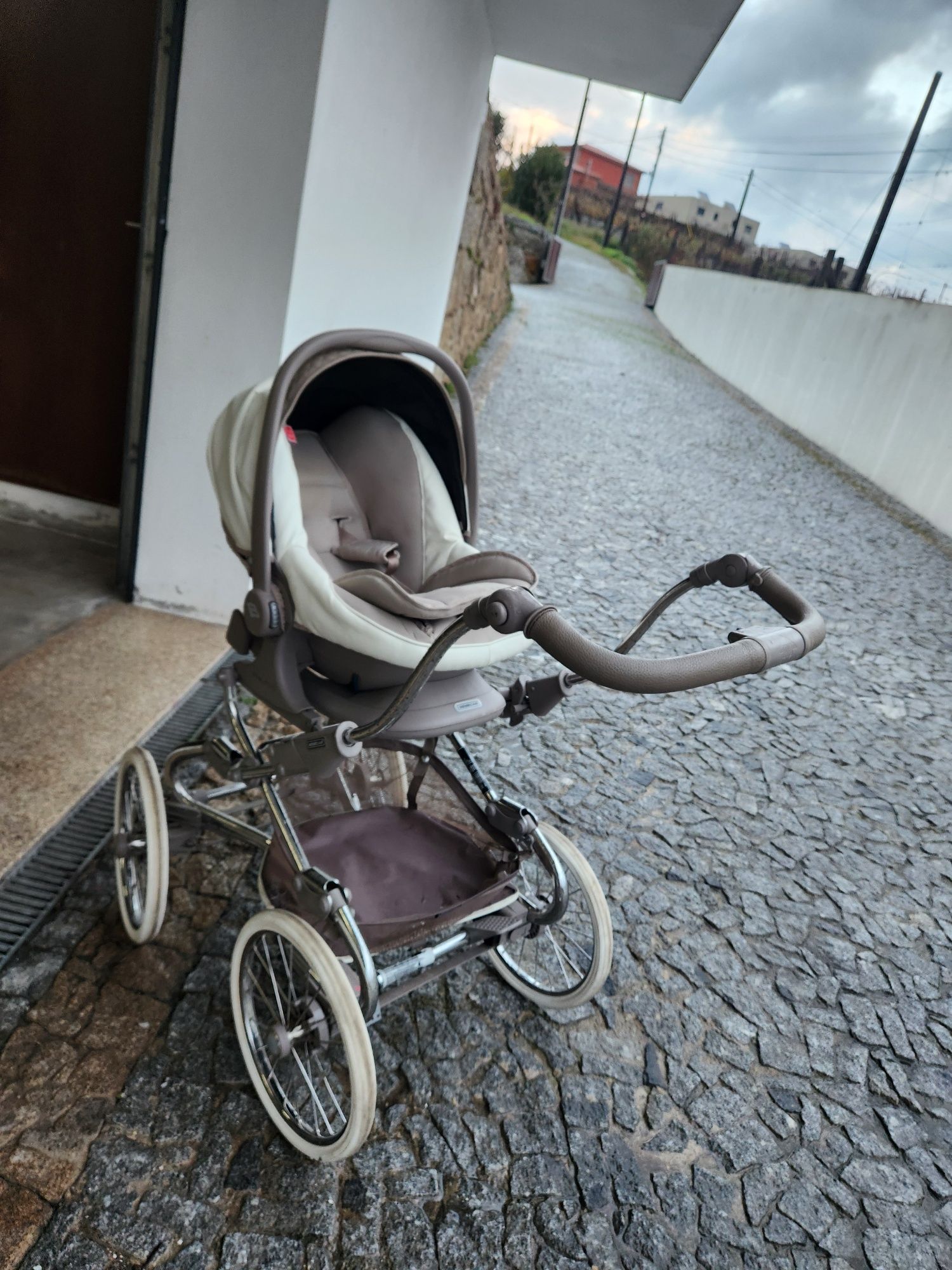 Carrinho de bebecar