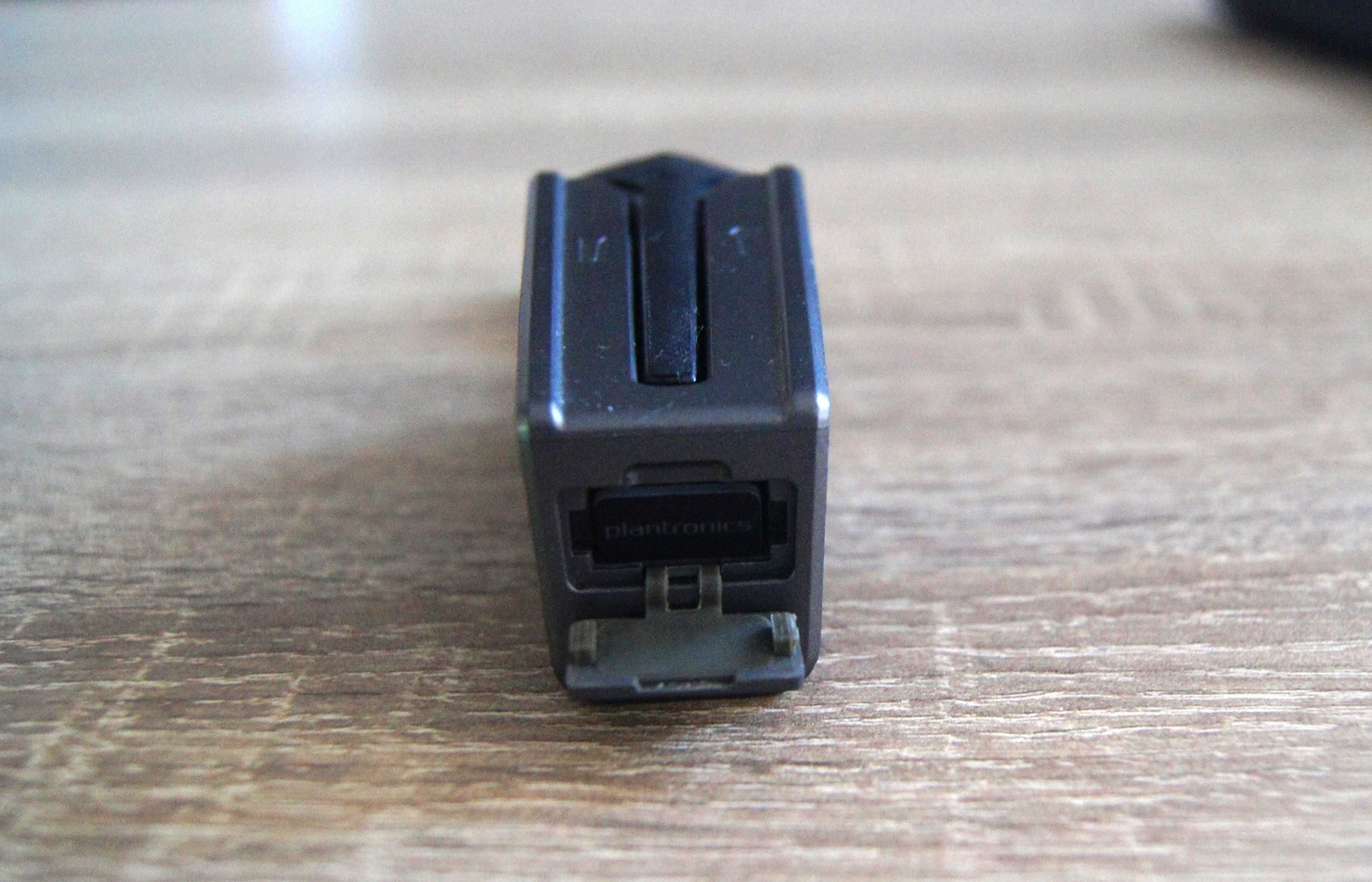 Słuchawka Plantronics Voyager 3240 bluetooth z ładowarką