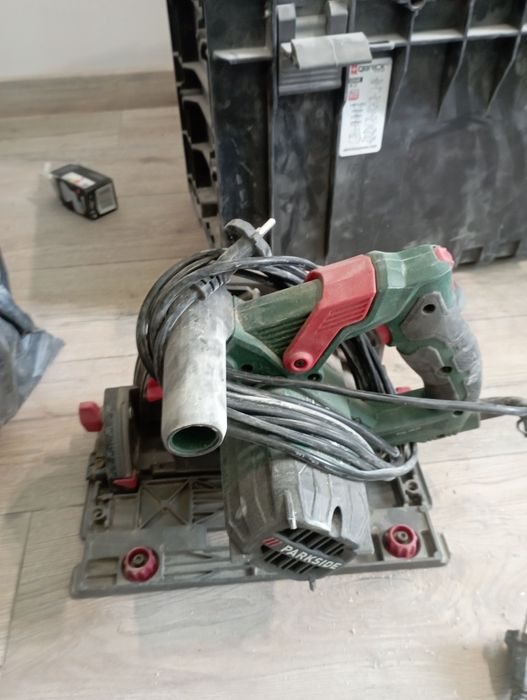 Zagłębiarka Piła wgłębna parkside ptss 1200 d3