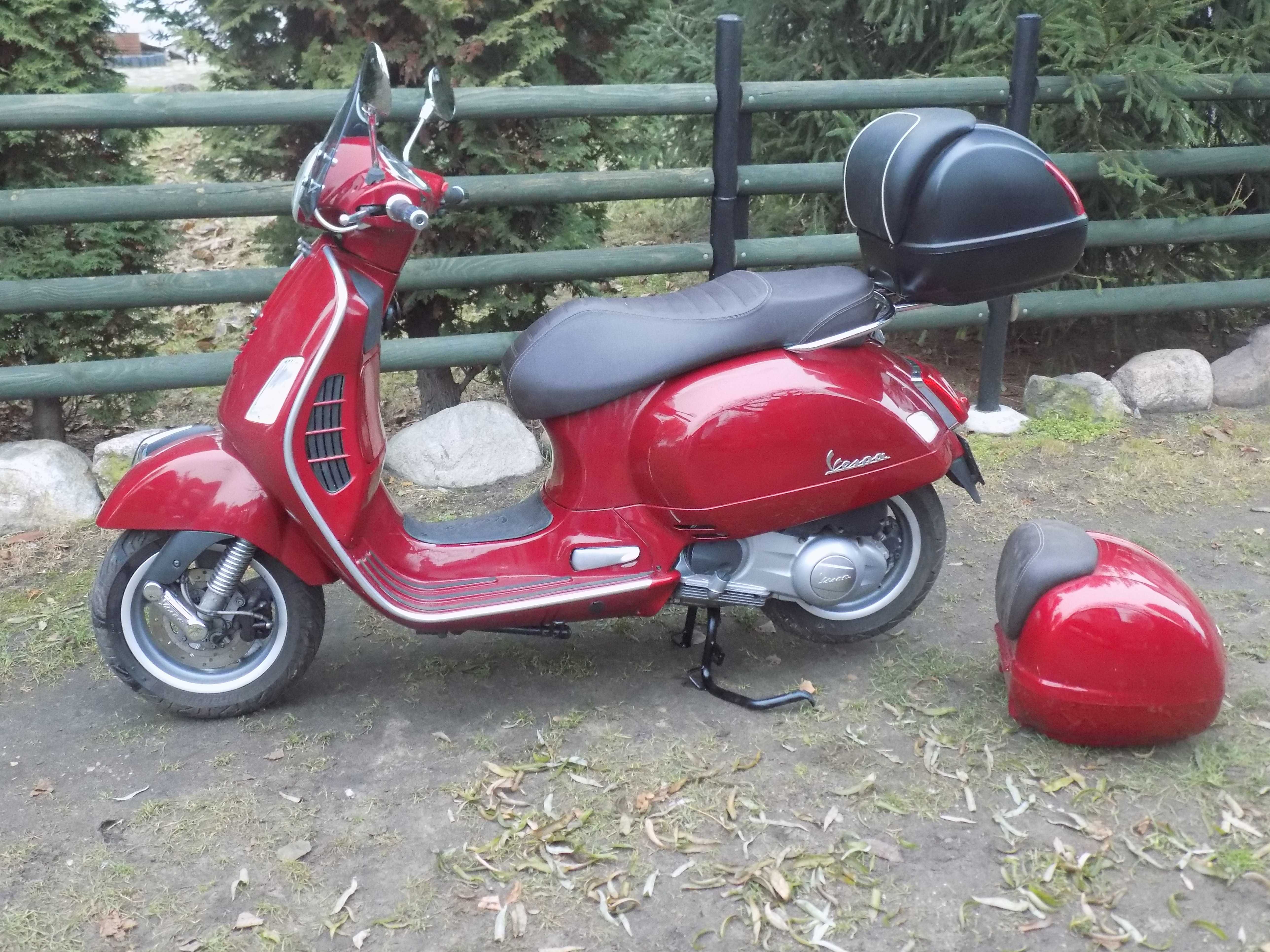 piaggio vespa gts 300