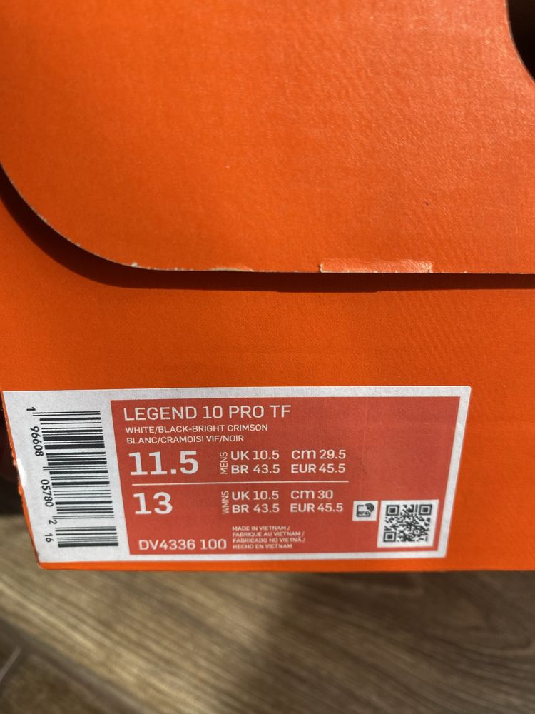 Сороконіжки Nike Tiempo Legend 10 Pro (DV4336-100) як нові