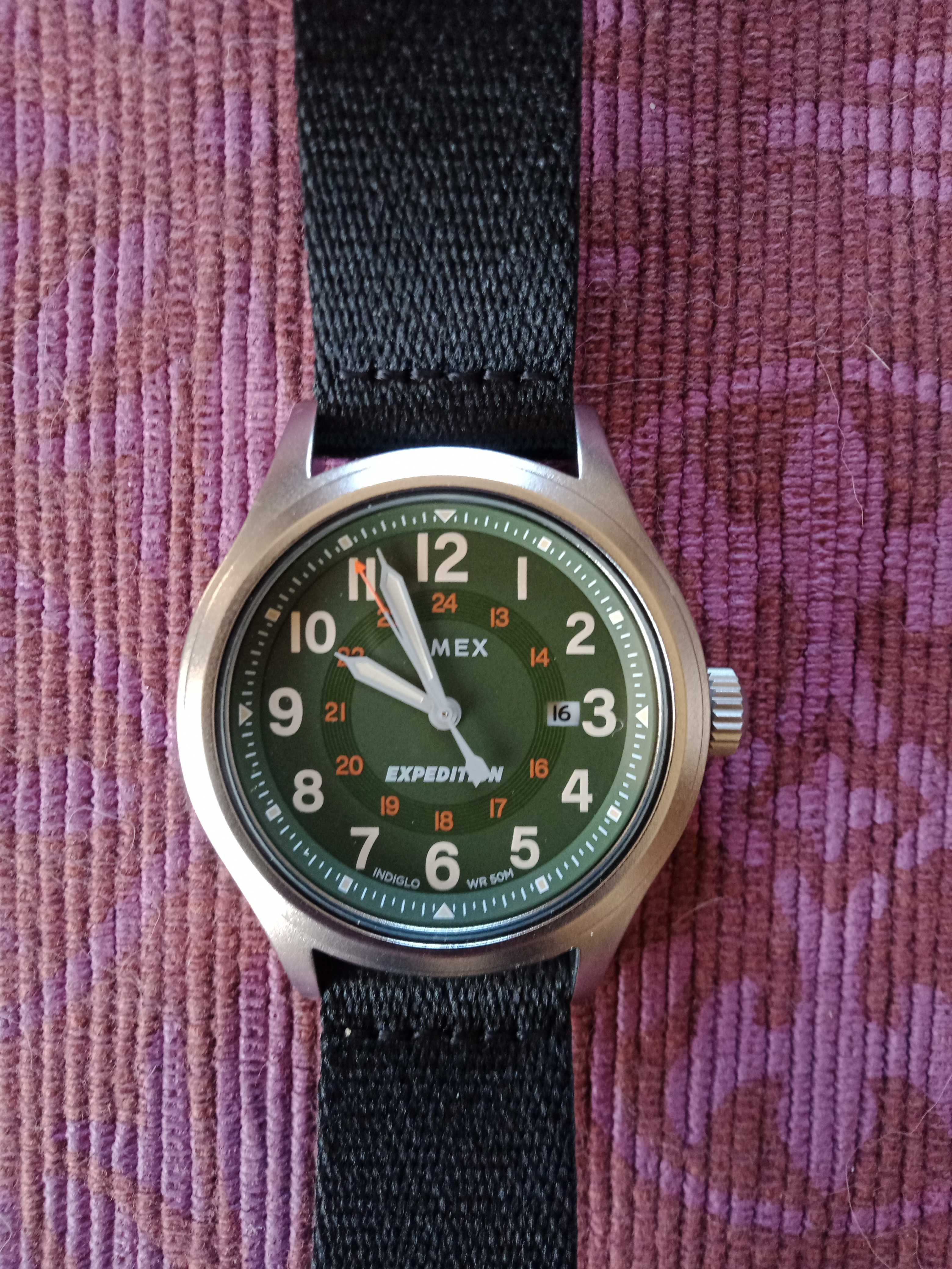 Timex tw2v65700 Expedition North jak nowy