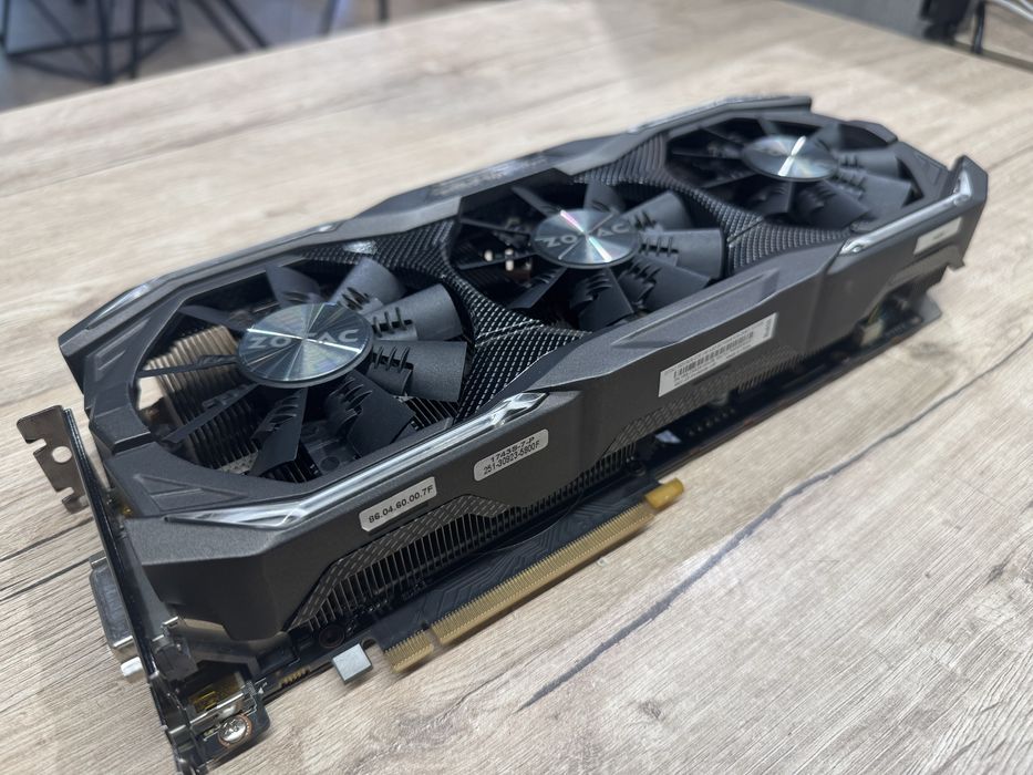 Zotac  GTX 1080 AMP Extreme