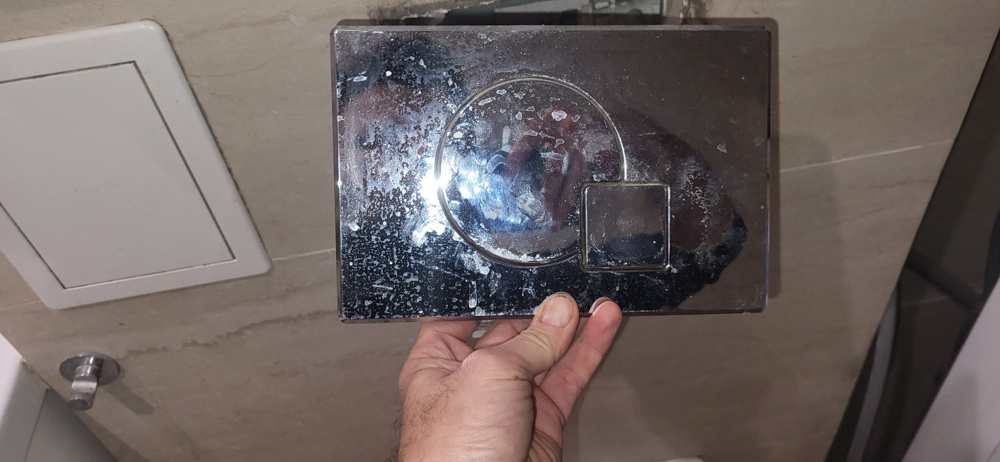 Hydraulik naprawa spłuczki, serwis Geberit Cersanit Grohe Koło Tece