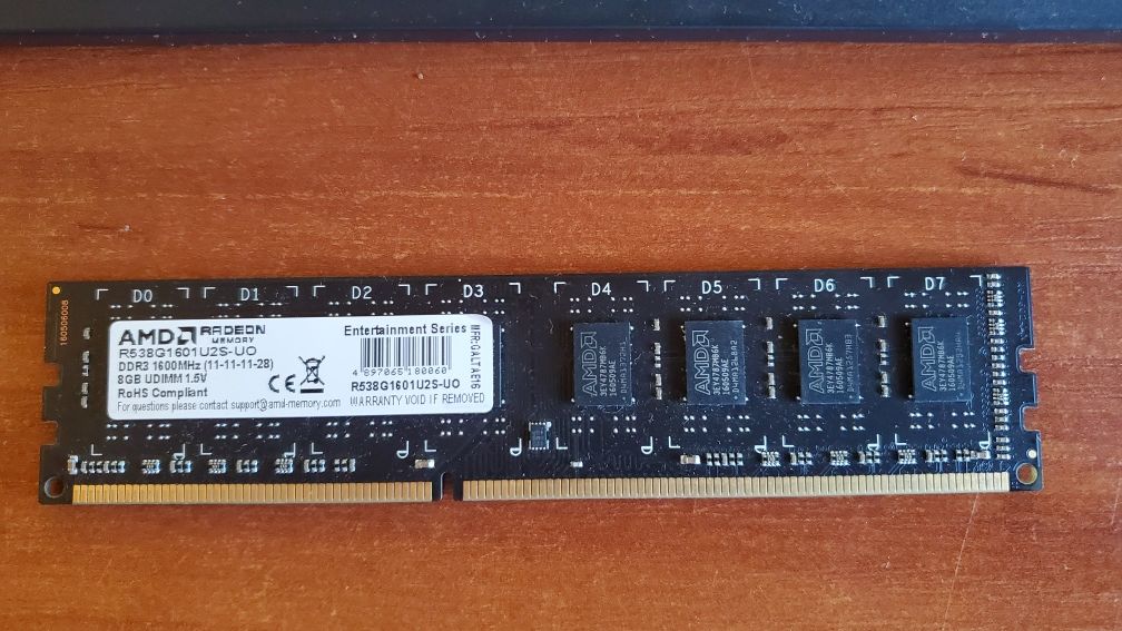 Модуль пам'яті 8 Гб DDR3 1600 Mhz AMD R538G1601U2S-U0