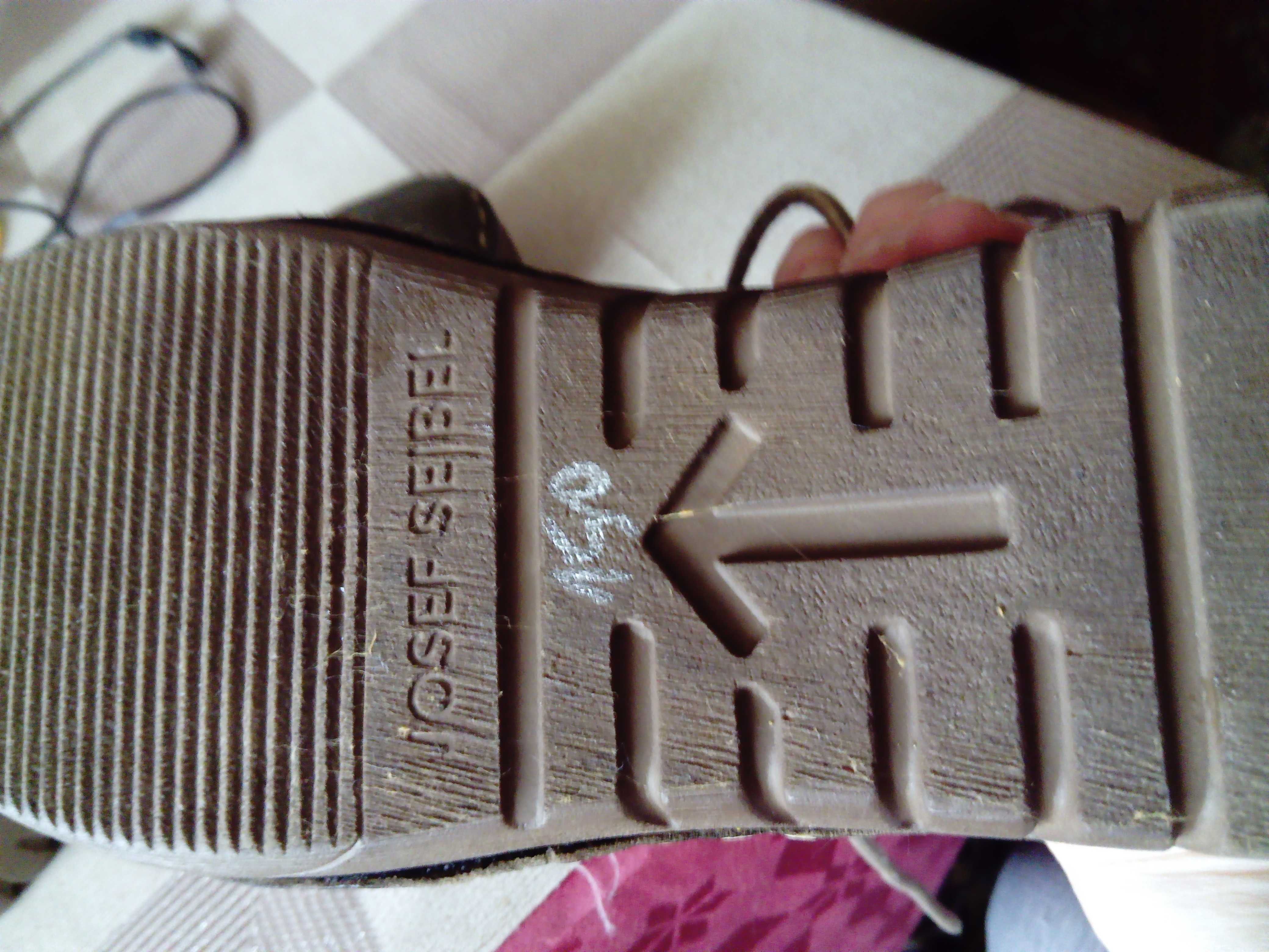 Półbuty damskie marki Josef Seibel, rozm. 39