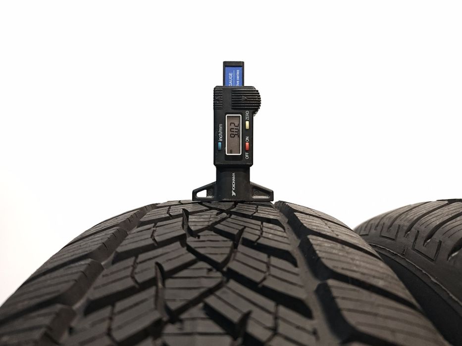 215/60/17 Fulda Kristall Control SUV ** 9mm-Dot 21 **