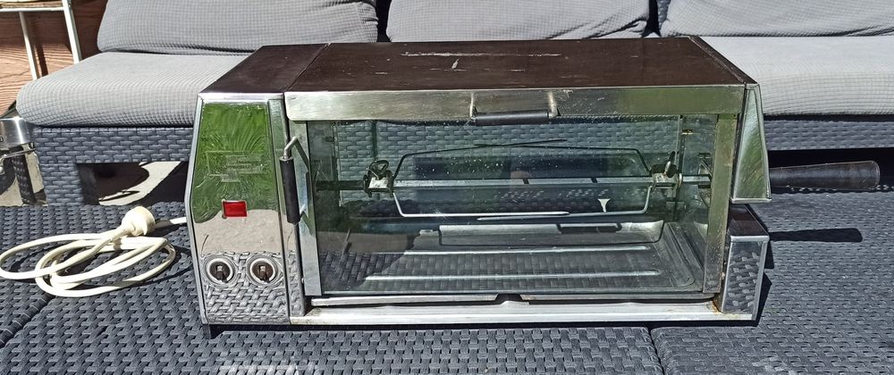 Piekarnik elektryczny rożen obrotowy rożno PRL węgierski