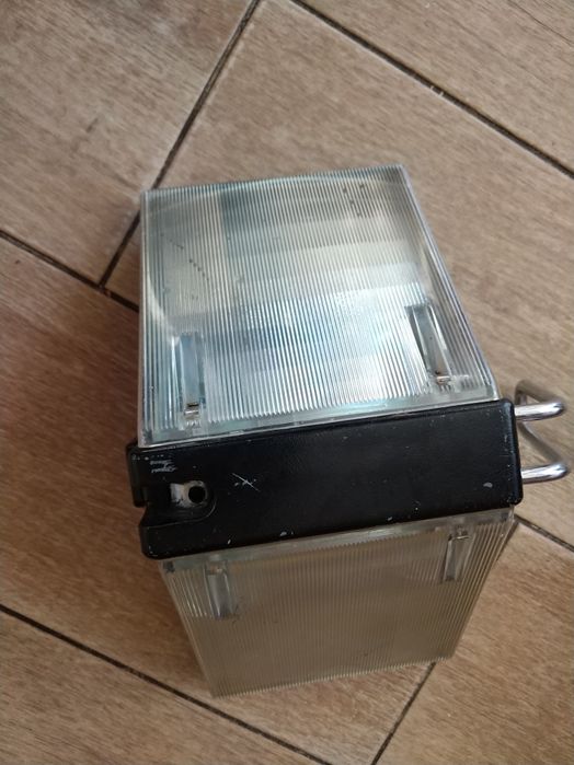 Лампа студийная, прожектор 12v 50w