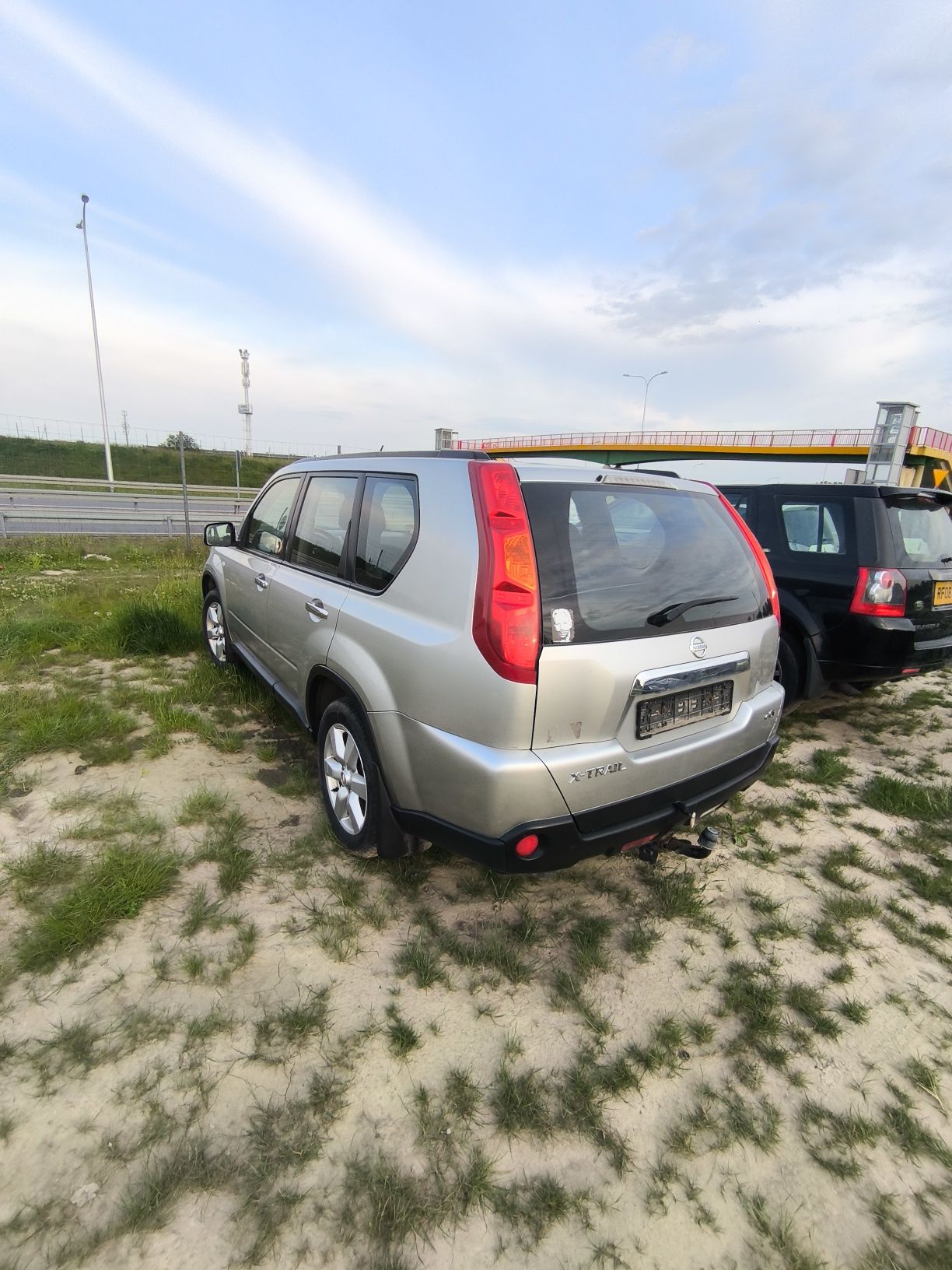 Nissan X-trail, 2.0 дизель, 4*4  для військового