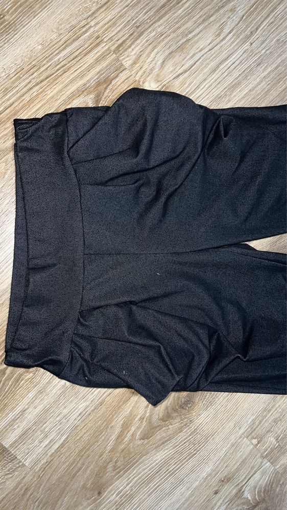 Damskie spodnie Dresowe z kieszeniami rozmiar M 38