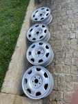 4 jantes do toyota aurius