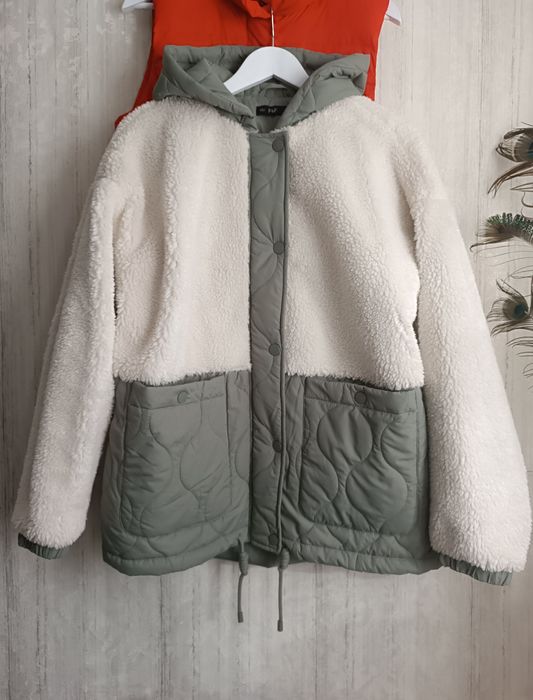 Куртка жіноча нова