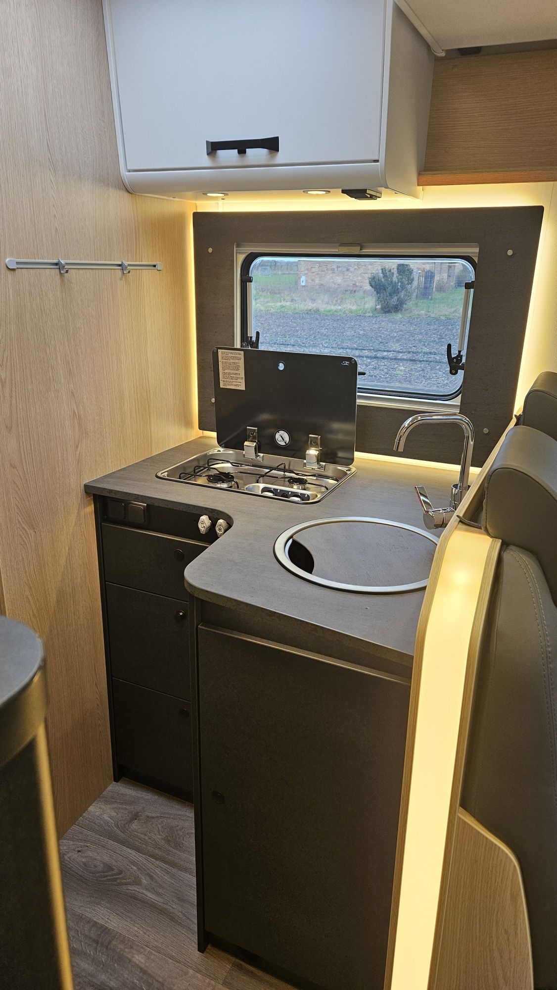 WYNAJEM  Kamper Sunlight T690