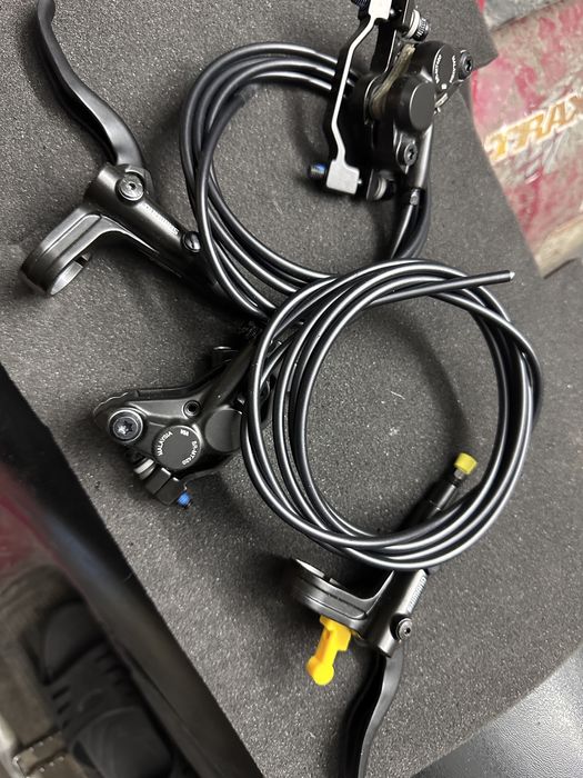 Hamulce shimano mt420 4 tłoki