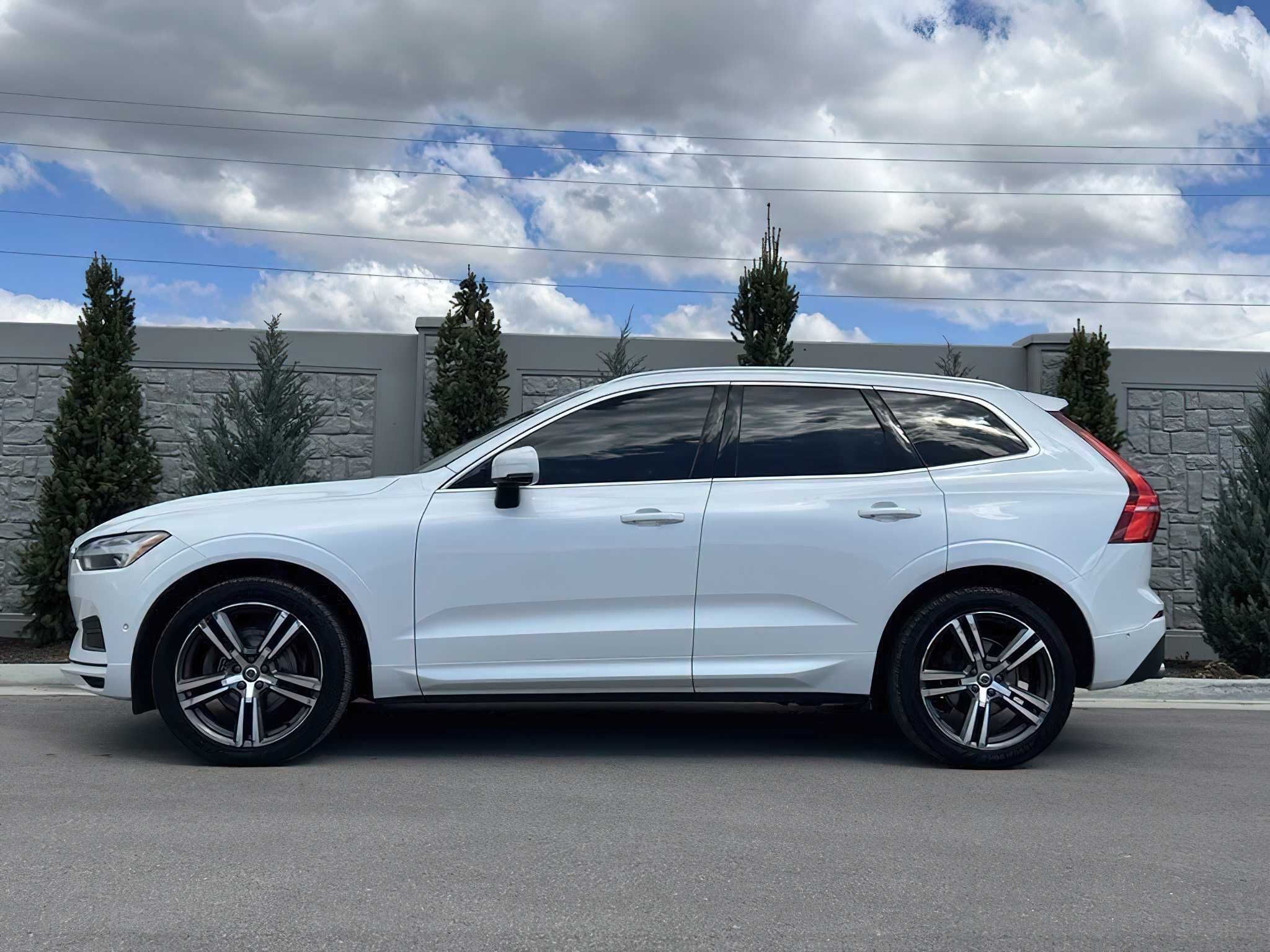 Volvo XC60 2018 White