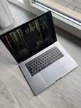 Apple MacBook Pro 15” (2019) – i9 | 16GB RAM | 1TB SSD | Teclado PT