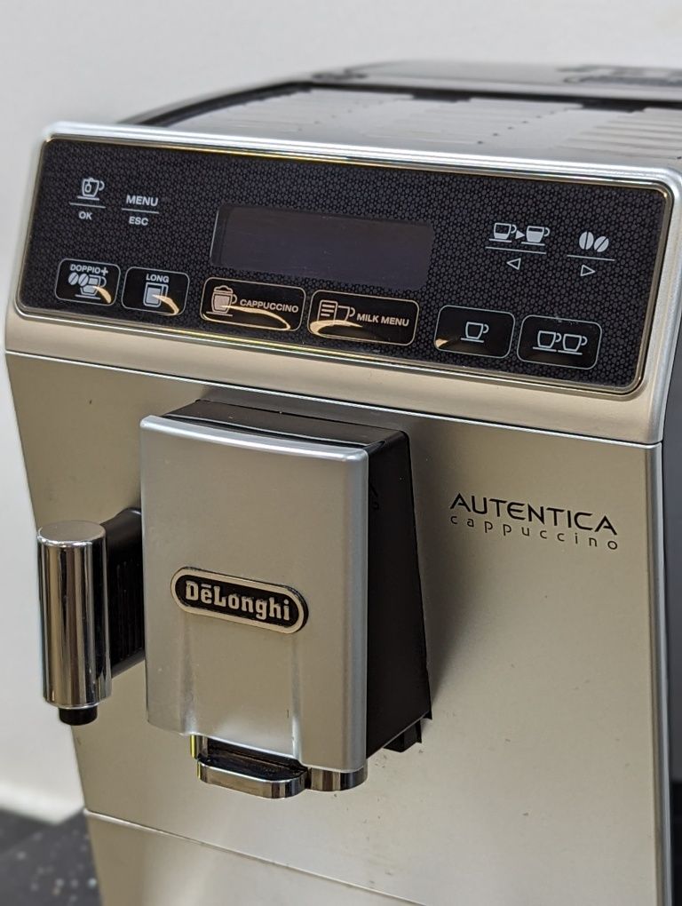 Кавоварка кофеварка DeLonghi Autentica Cappuccino