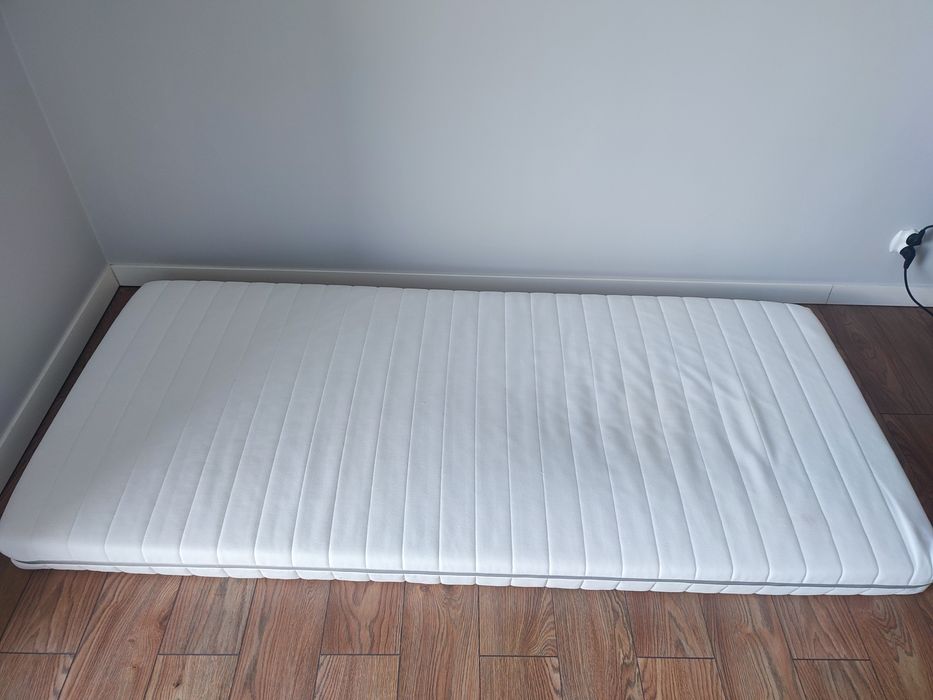 Materac 90/200 IKEA
