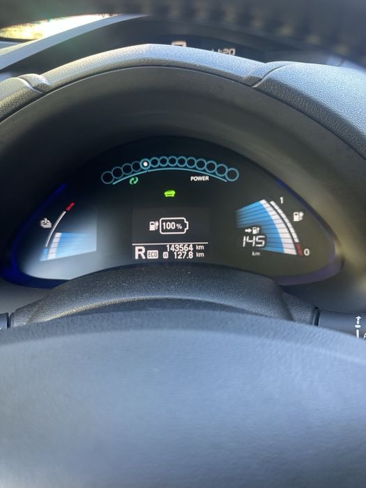 Nissan Leaf 2014р 11 палок СОХ 82 в рідній фарбі