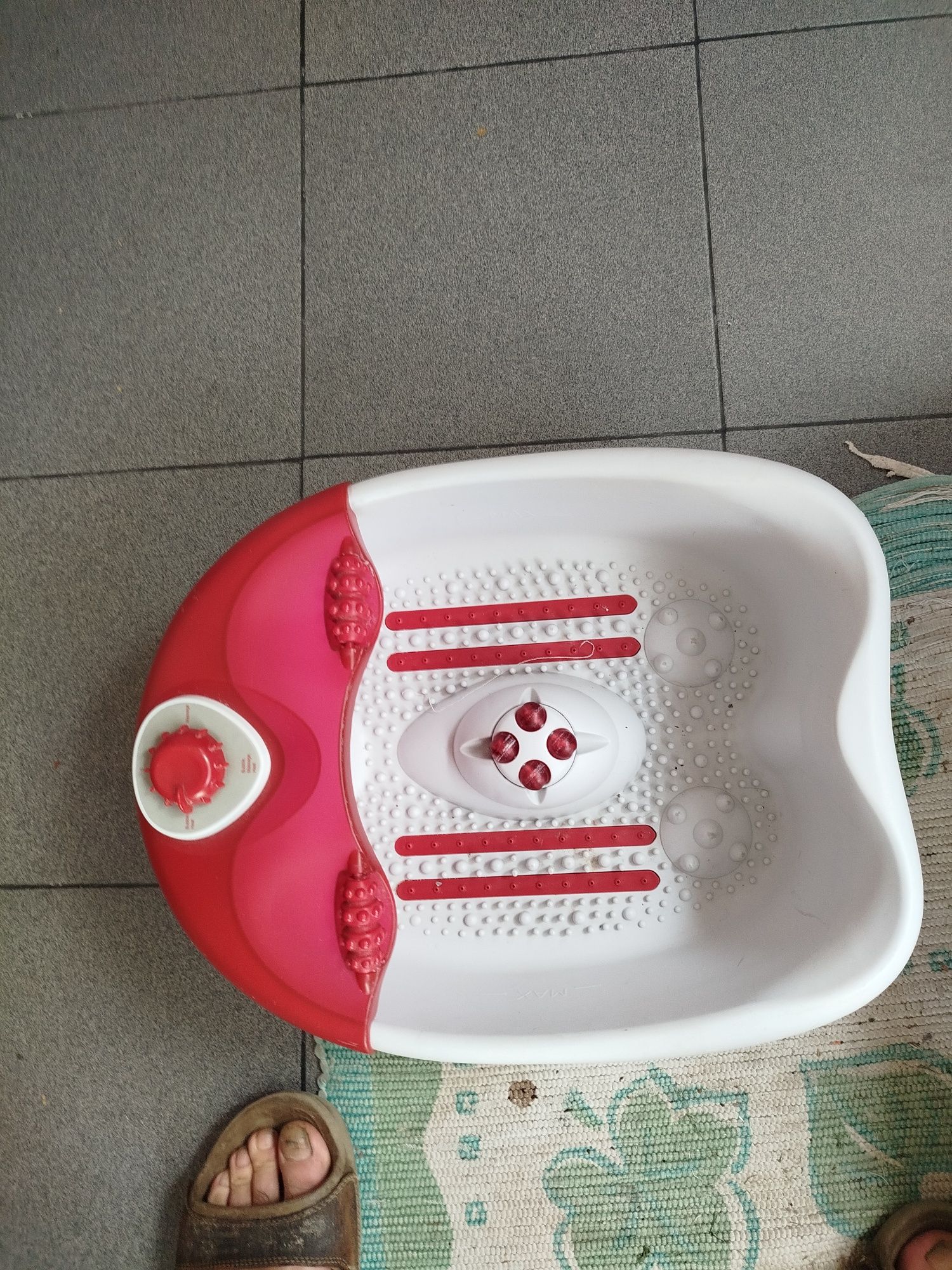 Bacia para Massagem e limpeza de pés