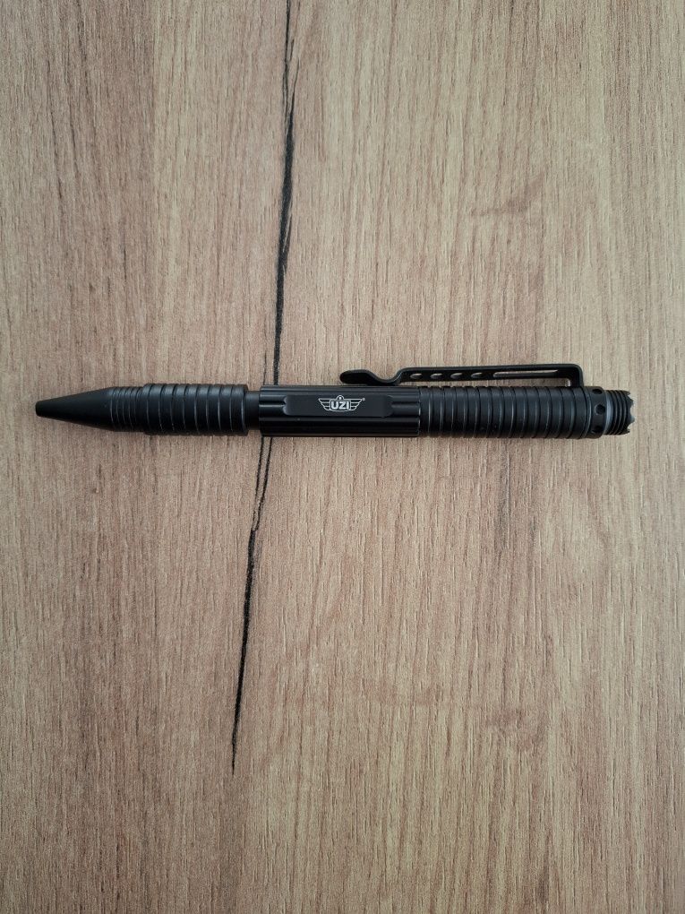 Długopis taktyczy - UZI - solidny - używany