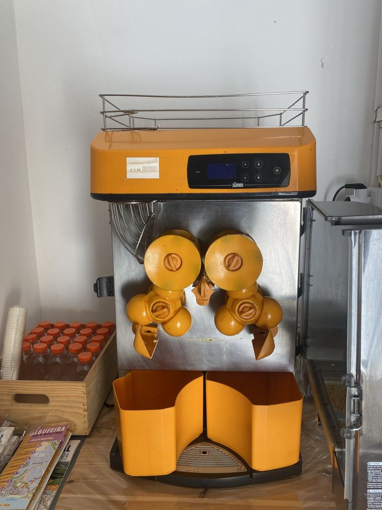 Maquina Industrial para Sumo de Larania