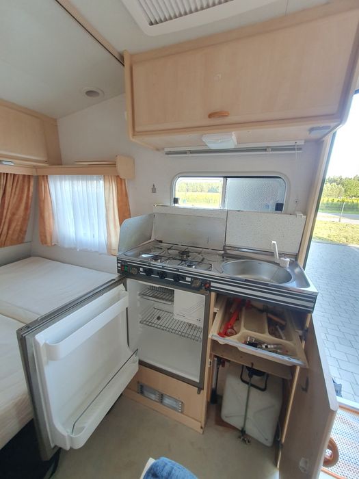 Przyczepa kempingowa Sterckeman Sunstar 2001r 2x Przedsionki Dmc 900kg