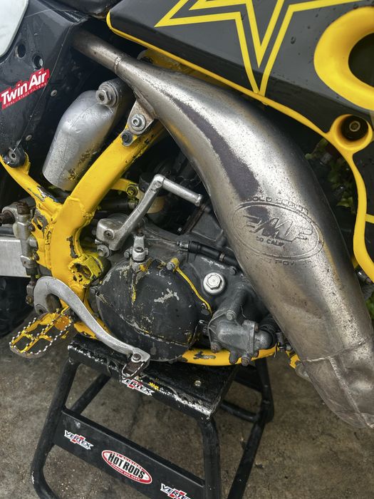 Suzuki rm 125 2t-ler anuncio