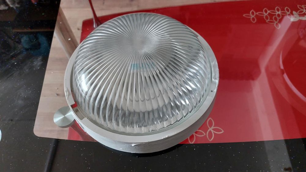Sprzadam lampy (kinkiet)