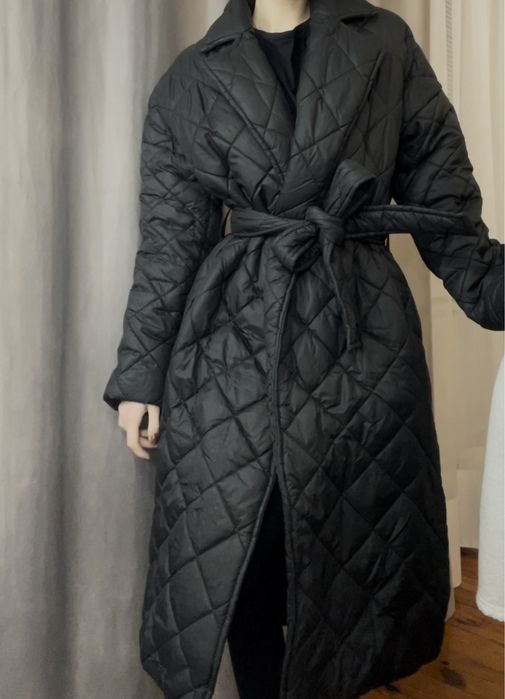 Стьобане зимове пальто з утеплювачем/плащ/куртка