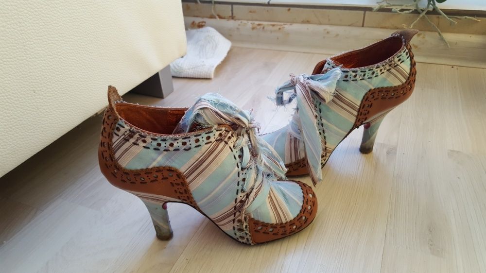 Irregular Choice botki 38 z Anglii