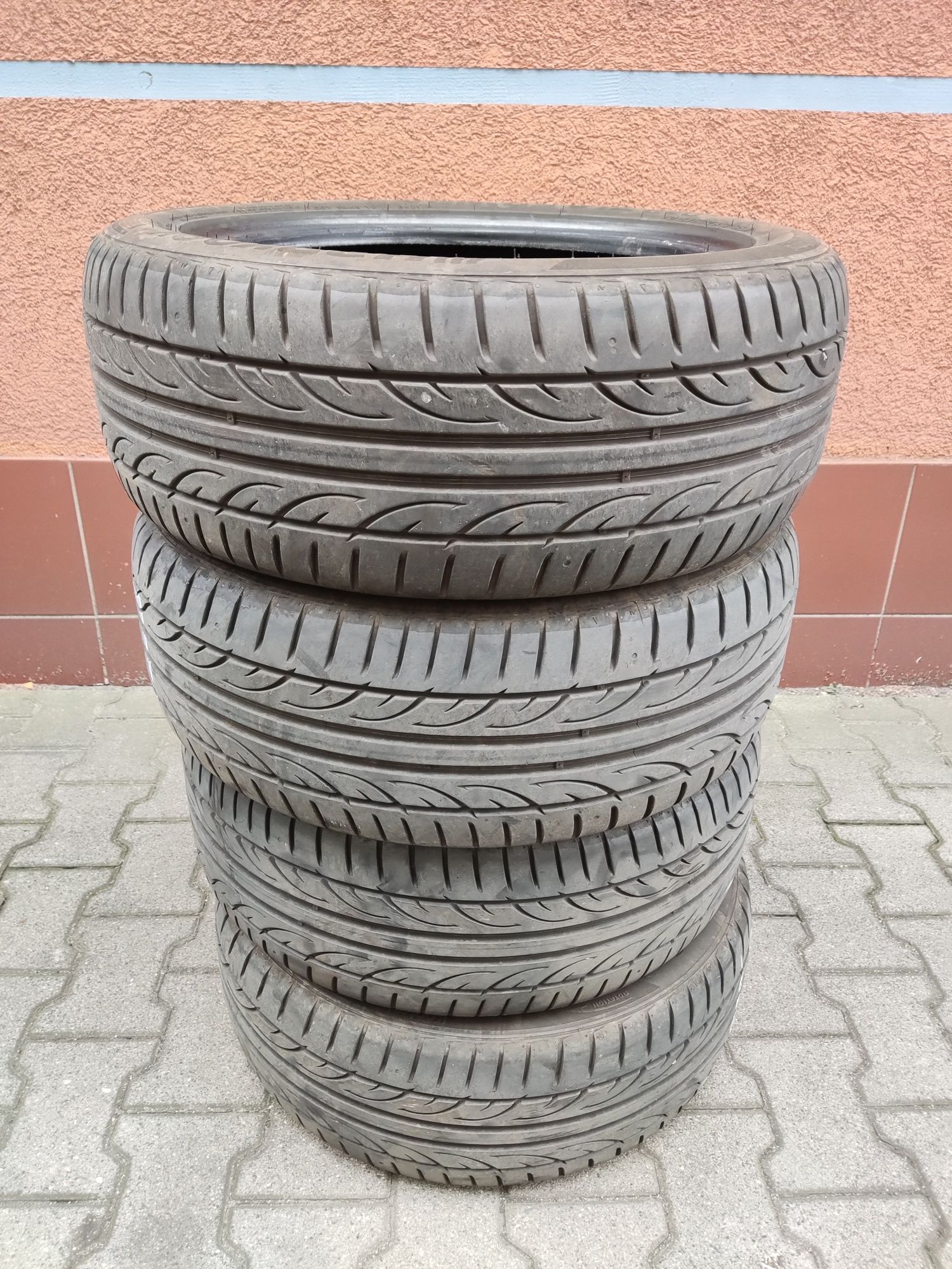 Opony letnie HANKOOK Ventus V12 evo2 215 50 R17 95W