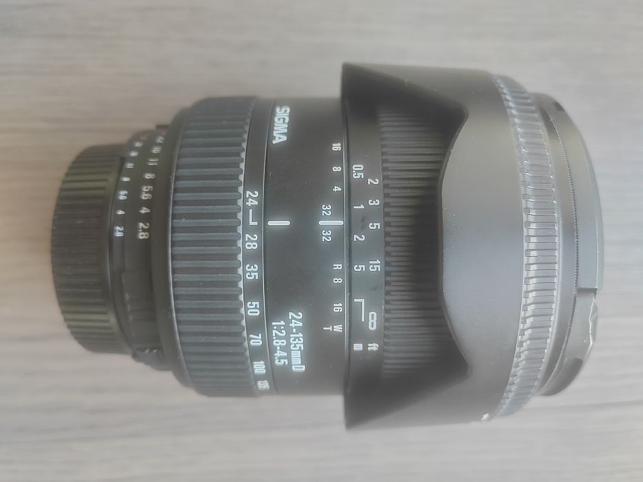 Объектив Sigma Zoom 24-135mmD 1:2.8-4.5 (for Nikon)