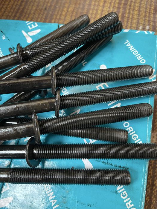 Болти ГБЦ Hyundai Santa Fe 2.2 CRDI D4EB