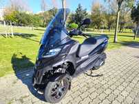 Piaggio MP3  400