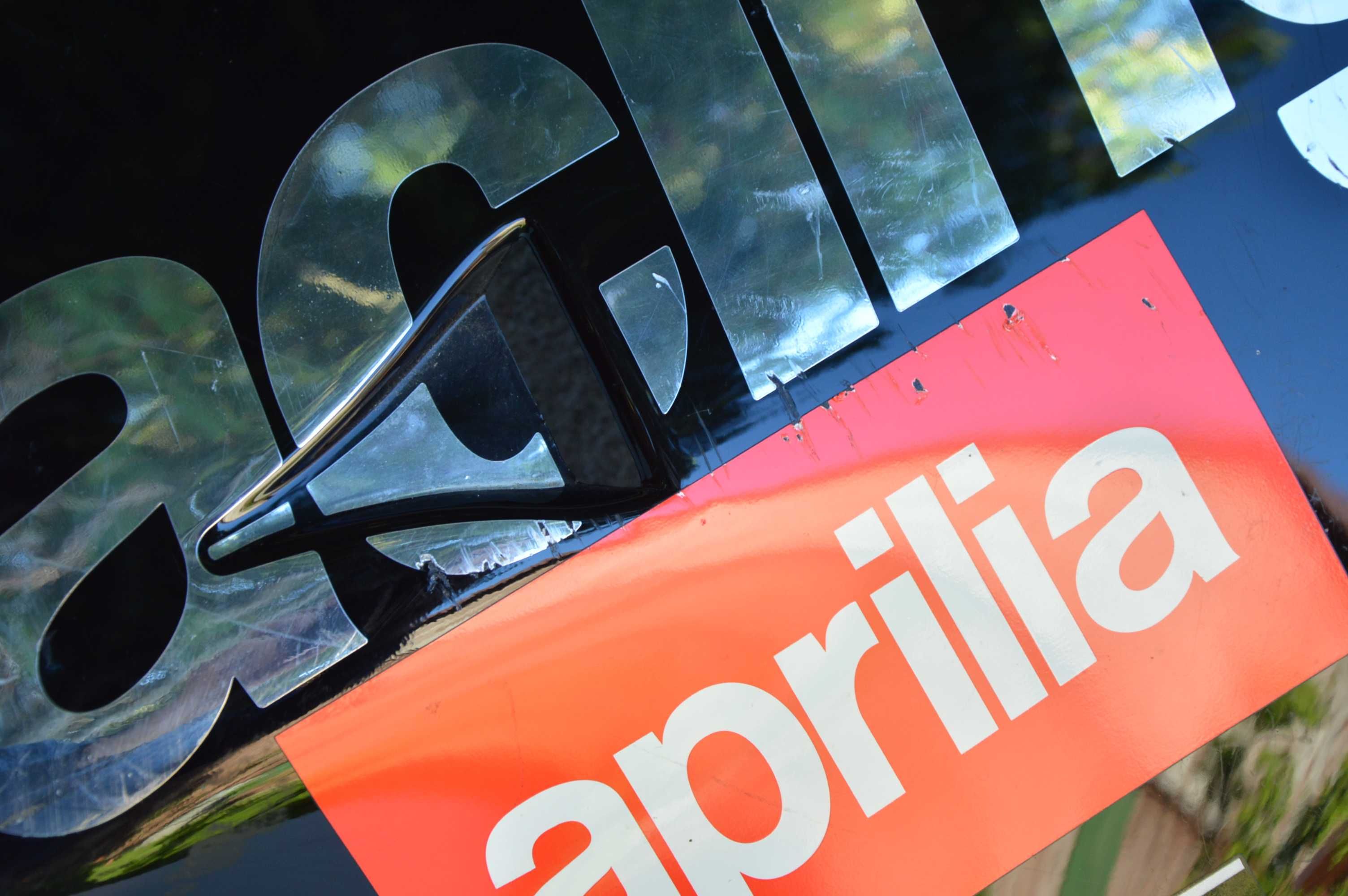Aprilia RS 250 '98-03r OWIEWKA lewa oryginal