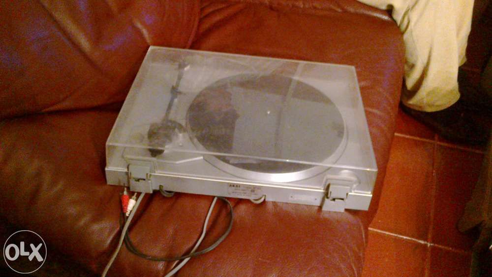 Gira discos akai rs 38 automatico