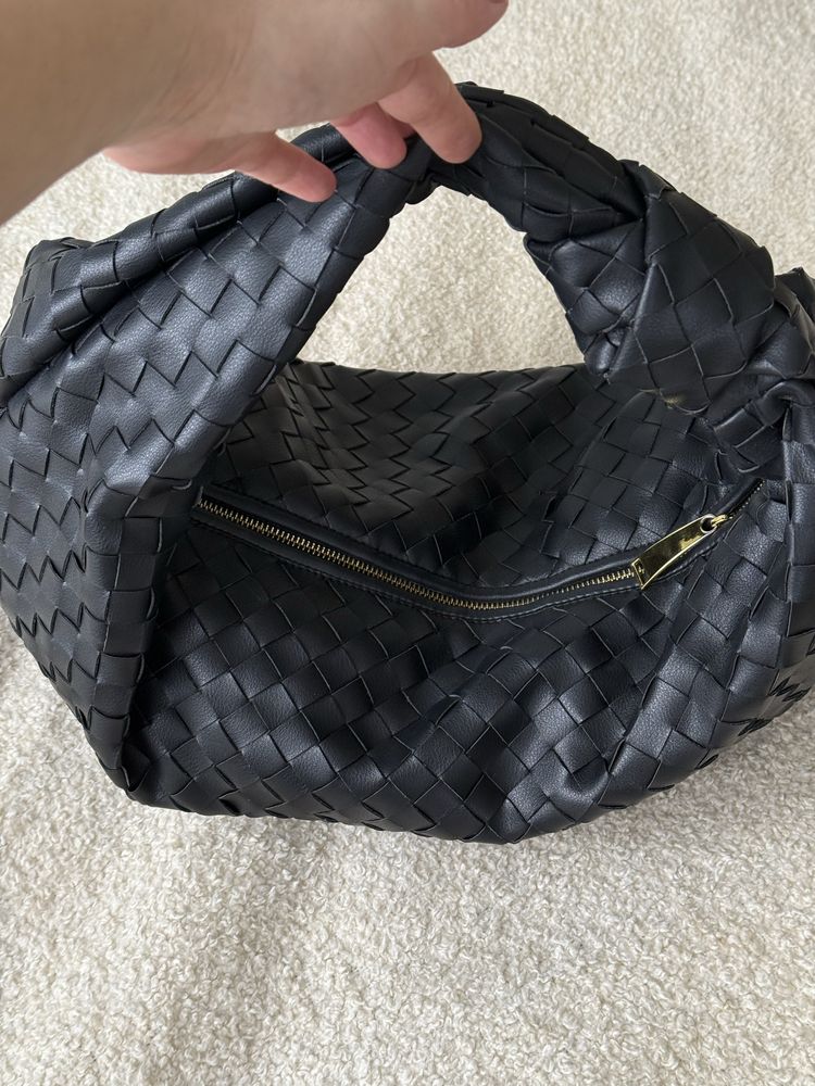 Сумка як нова під Bottega Veneta