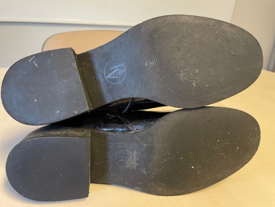 Skórzane kozaki damskie 37 Armani Jeans