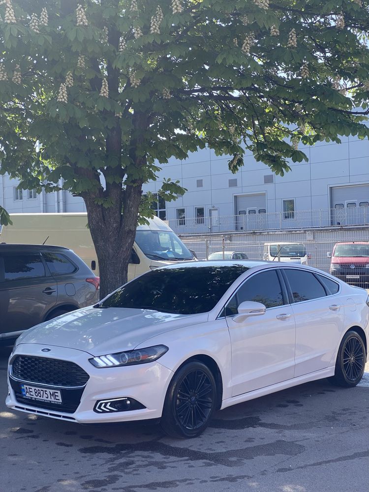 Ford Fusion 2.0 turbo Titanium