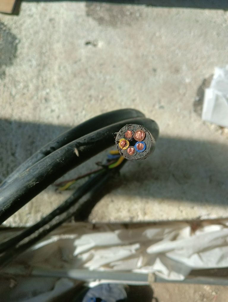 Kabel miedziany 3.5mb.  YKY  5x10  RE 0,6/1kw