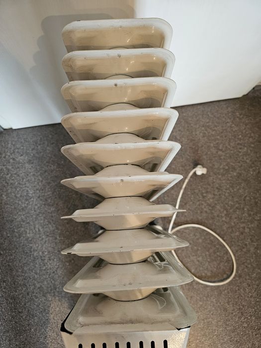 Grzejnik olejowy grzejnik wnętrzowy prl grzejnik rzeberkowy selfe