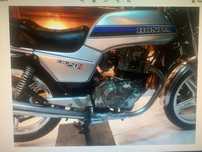 Honda 250 N com 72 Kilometros