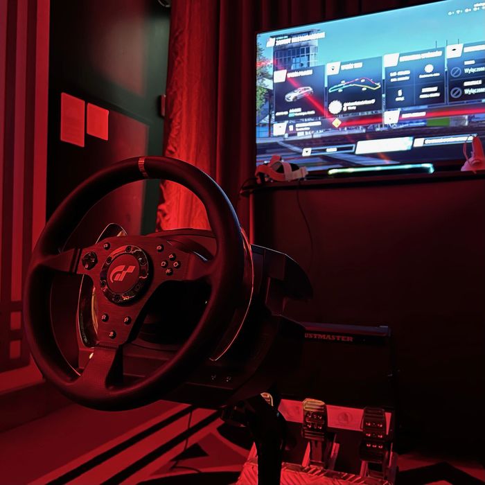 Rajdówka symulator rajdowy wyscigowy f1 ruchomy vr