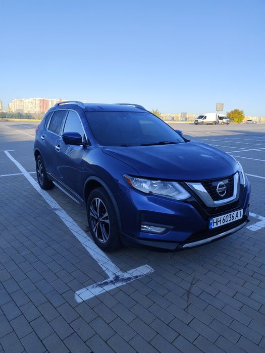 Продам Ниссан рог