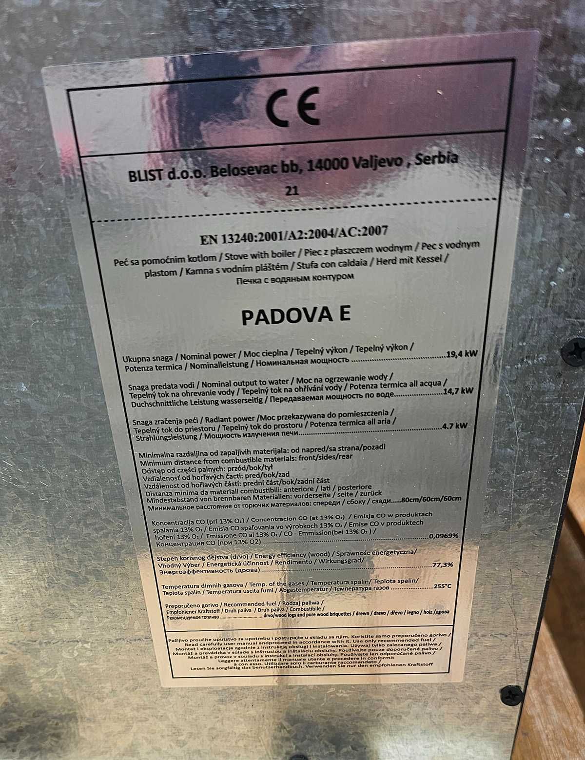 Piec kominek z płaszczem wodnym B22 E 22 kW